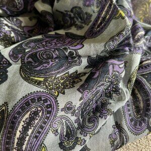 Linen Silk Paisley Scarf Hand-crafted Exquisite